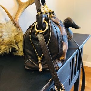 💋Michael Kors Camouflage Purse Limited Edition